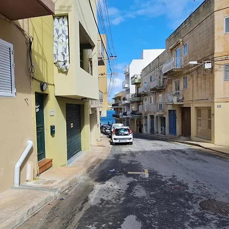 Seaside Serenity - Luxe Penthouse - Near The By Quicktrips Mellieħa