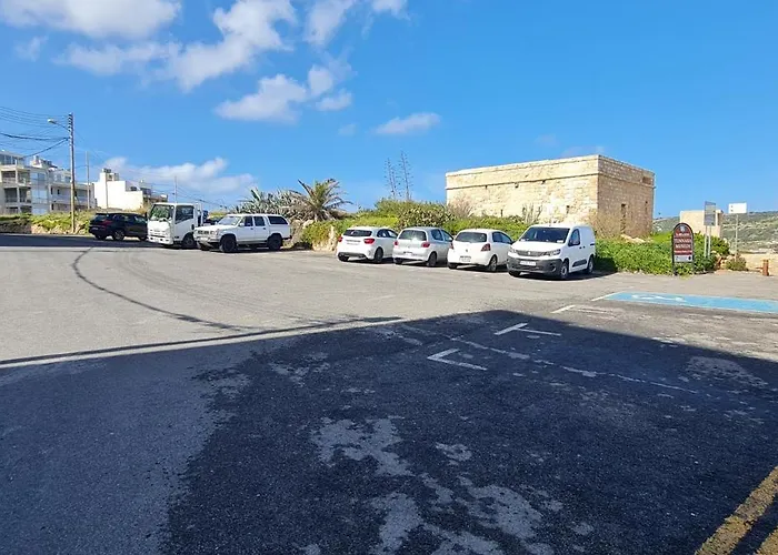 Seaside Serenity - Luxe Penthouse - Near The By Quicktrips Mellieħa