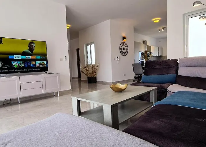 Seaside Serenity - Luxe Penthouse - Near The By Quicktrips *