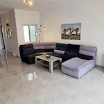 Seaside Serenity - Luxe Penthouse - Near The By Quicktrips Apartamento *