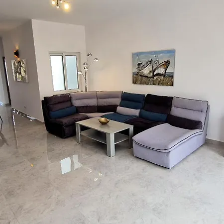 Seaside Serenity - Luxe Penthouse - Near The By Quicktrips Appartamento *