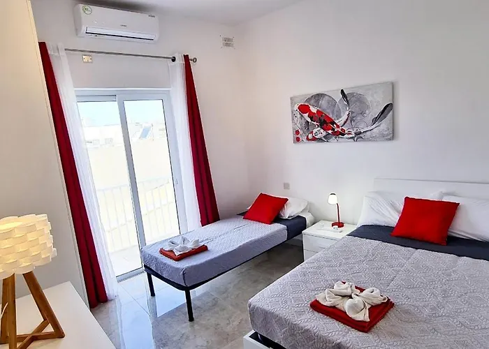 Daire Seaside Serenity - Luxe Penthouse - Near The By Quicktrips Mellieħa